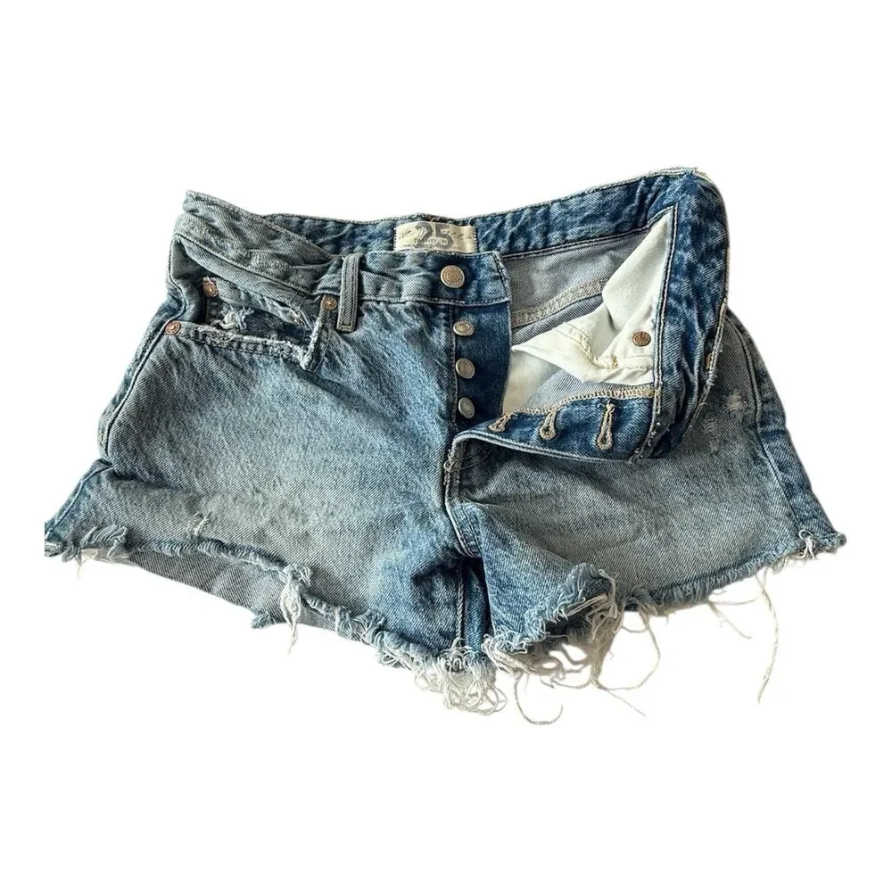Free People‎ We The Free Denim Shorts Distressed Size 25 Button Fly